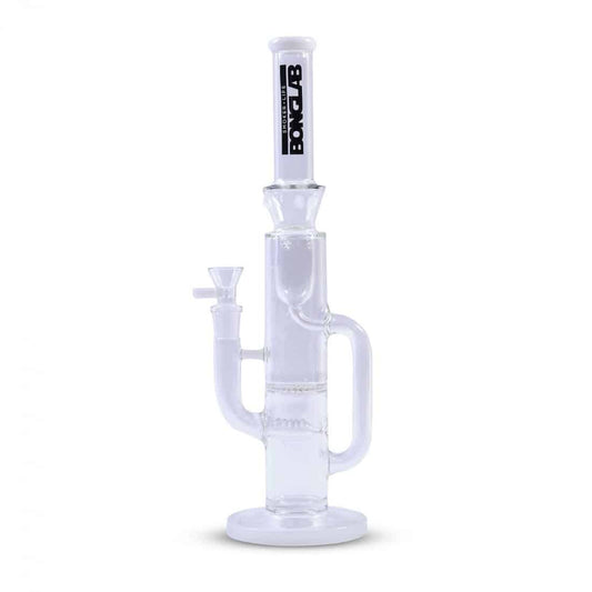 El Mad Professor White es perfecto para quienes buscan un bong elegante y funcional, diseñado con múltiples percoladores que optimizan la suavidad del humo; ideal para aquellos que valoran tanto el rendimiento como la estética.